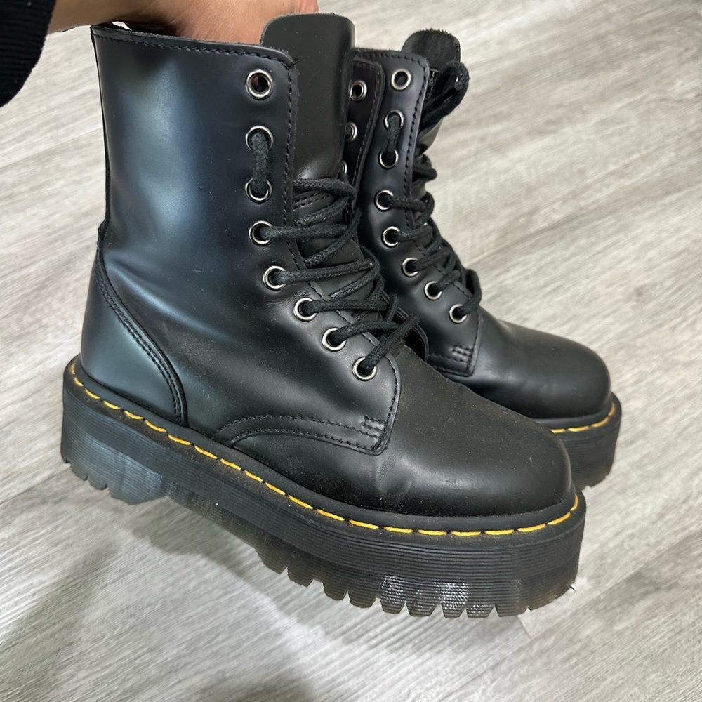 Dr. Marten’s Jadon Size 5